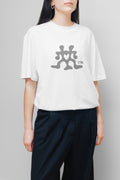 Hiding Tee
